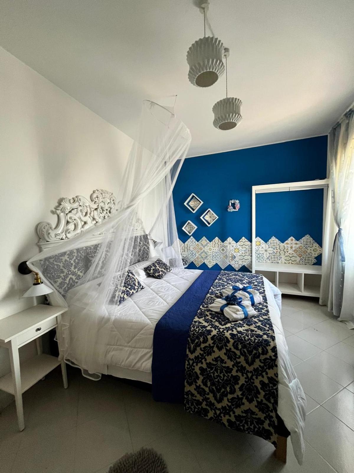 Elisabeth Seaview Apartments Sorrento Coast Vico Equense Dış mekan fotoğraf